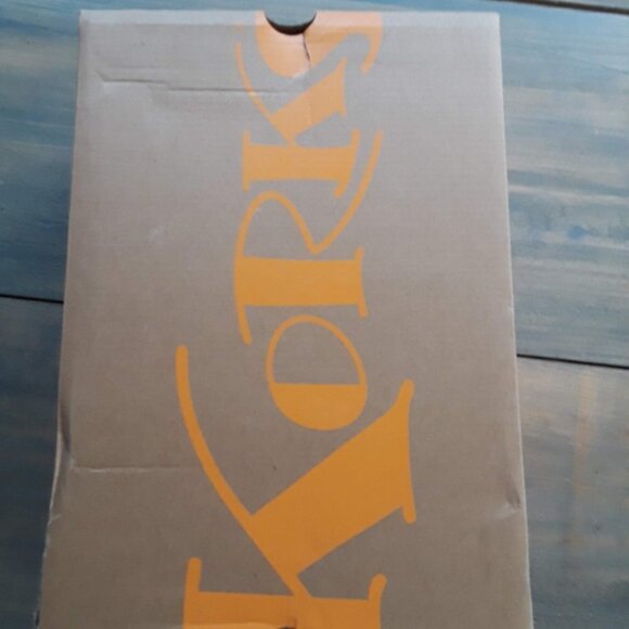 Korks Vegan Skylar Flat Thong Sandal Dark Brown Size 9 - Picture 10 of 12